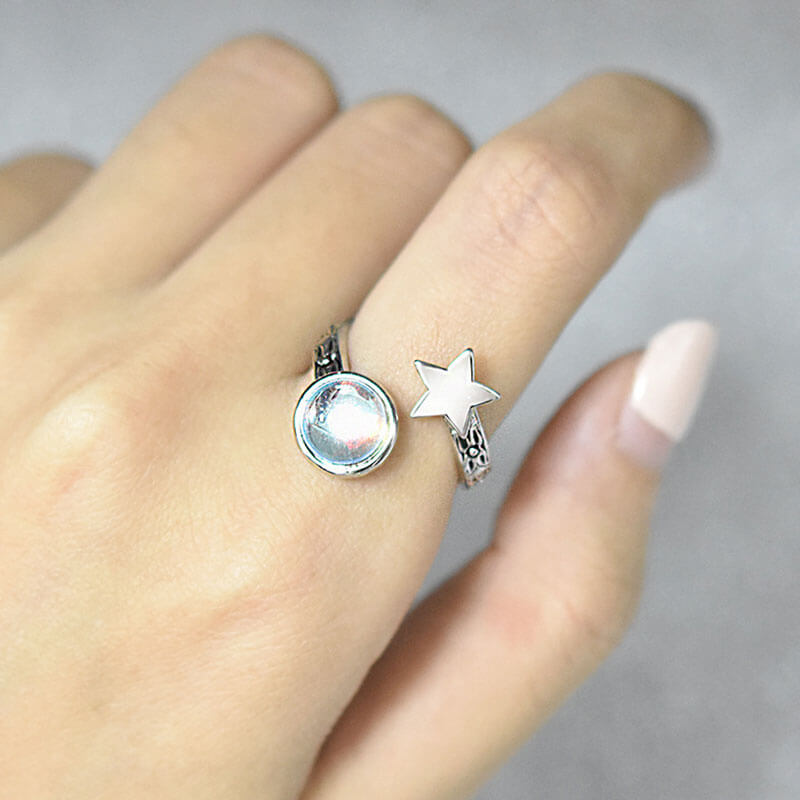 Star Shape Round Cut Moonstone Adjustable Ring