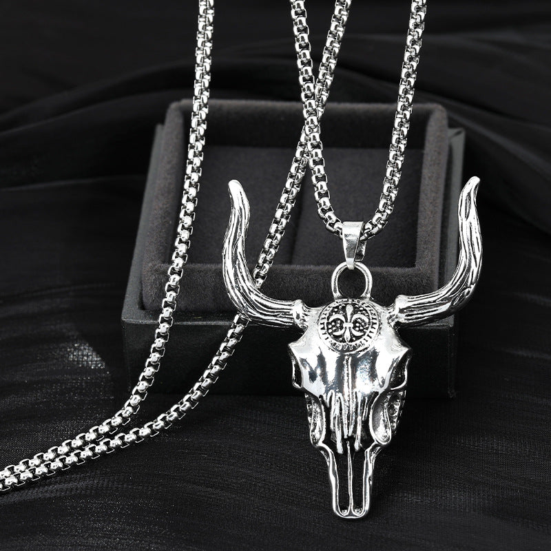 Wild Bull Skull Cool Man Titanium Steel Necklace