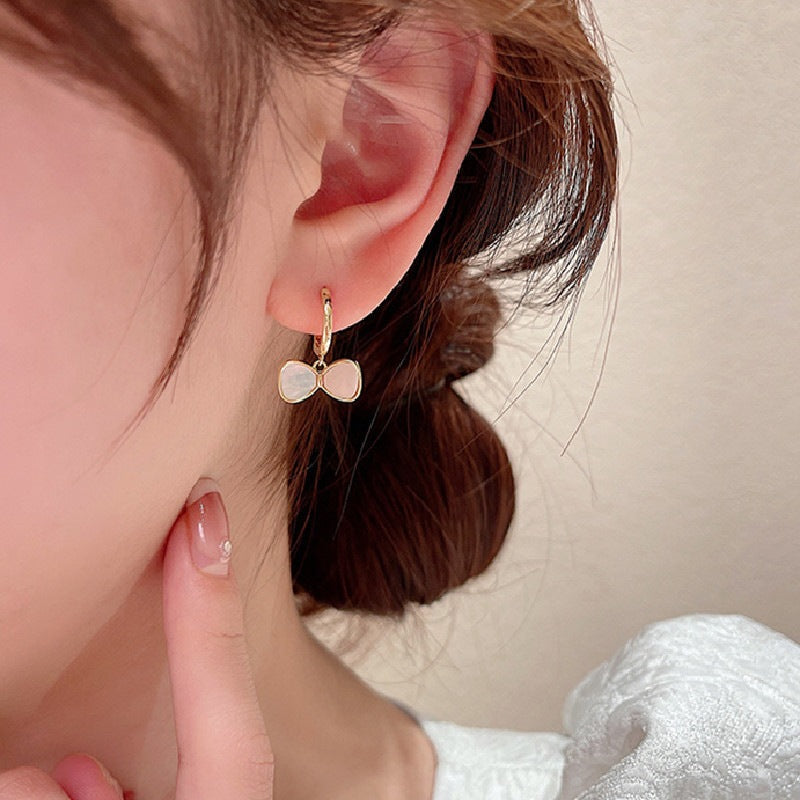 Sweet Fashion Simple Bow Earrings