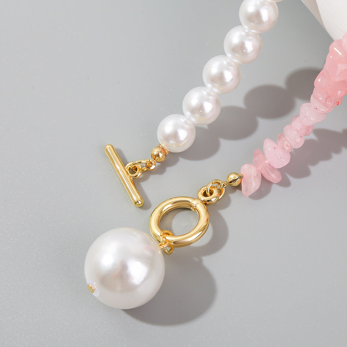 Half Design Pearls & Irregular Pink Stones Link Necklace