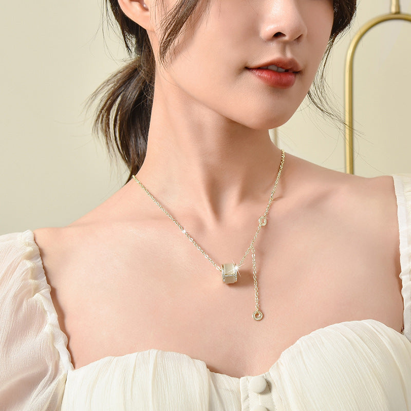 Small Waist Titanium Steel Necklace Light Luxury Niche Design