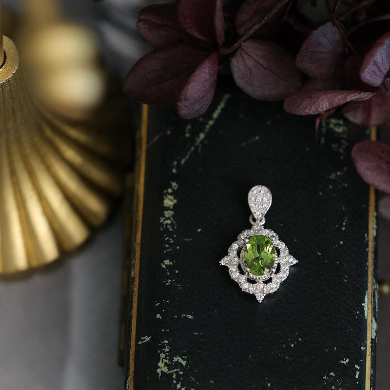 Stylish Peridot Necklace