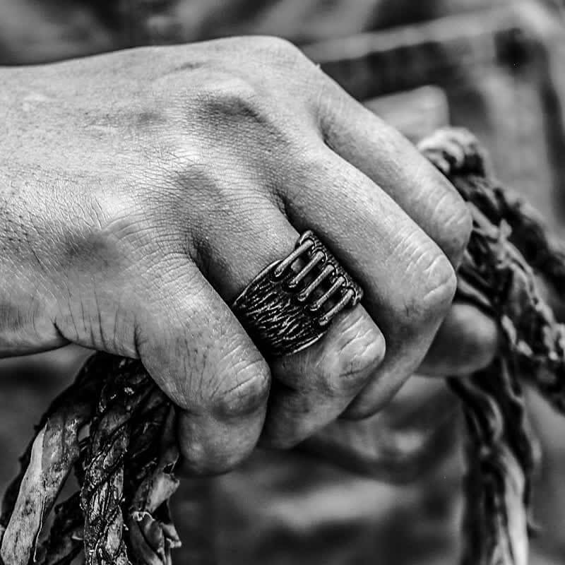 Men's Ancient Knot Wide Ring