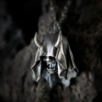 Vintage Cape Skull Death Necklace