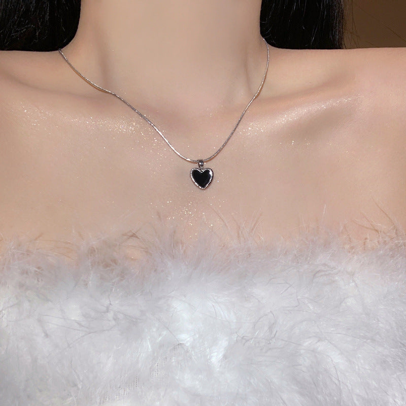 Light Luxury Niche Matching Temperament Black Love Titanium Steel Necklace