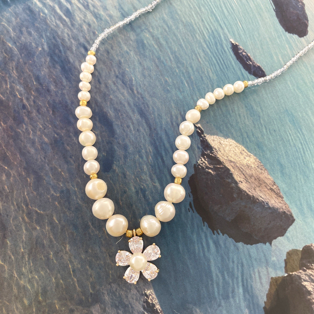 Copper Plated Gold Zircon Flower Pearl Necklace