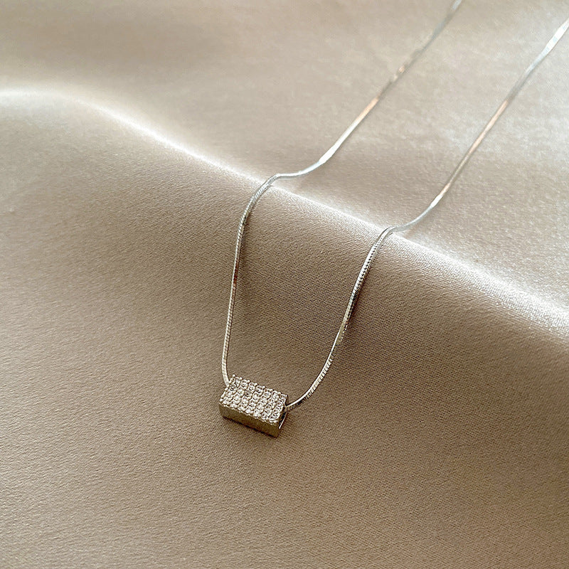 Temperament Geometric Square Light Luxury Necklace