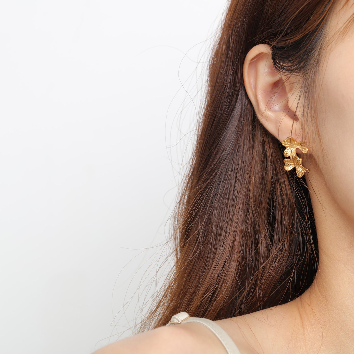 Floral Simple Titanium Steel Stud Earrings