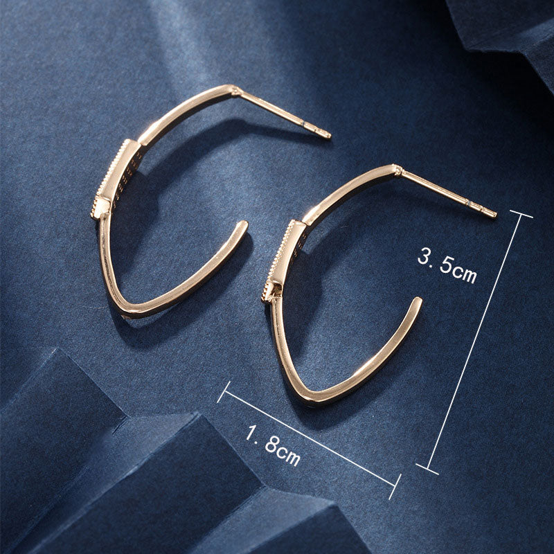 Simple V Letter Fashion Zircon Earrings for Women