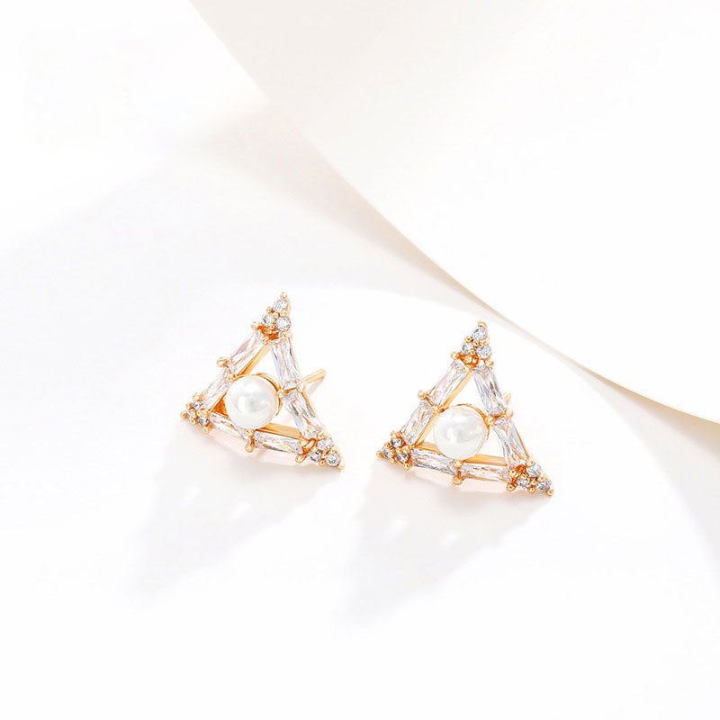 Simple Geometric Triangle Earrings