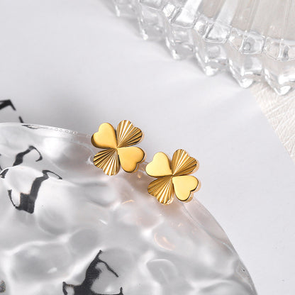 Lucky Four-leaf Clover Titanium Steel Earrings Do Not Fade Allergenic
