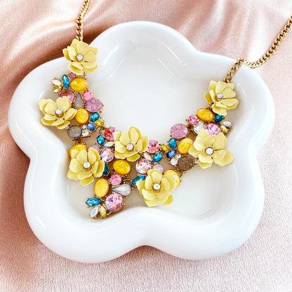 Colorful Three-dimensional Flower Mosaic Necklace