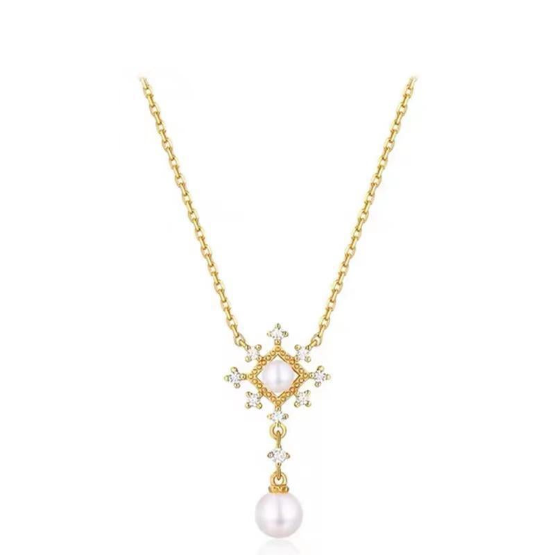 Snowflake Pearl Bracelet