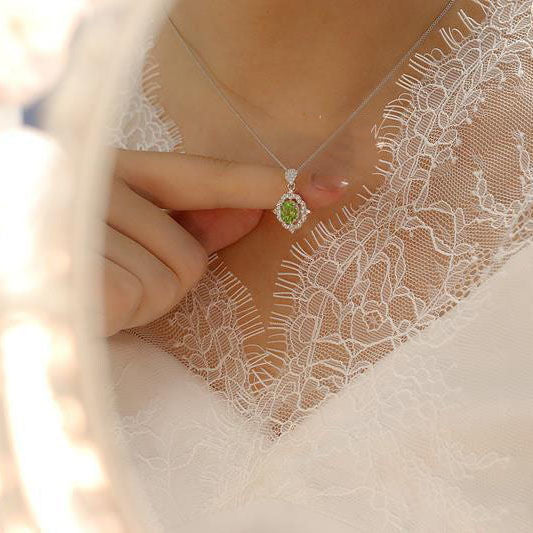 Stylish Peridot Necklace