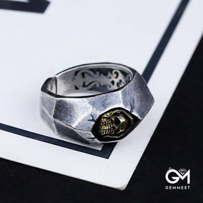Vintage Cracked Skull Ring