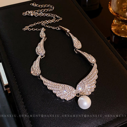 Zircon Wings Pearl Necklace