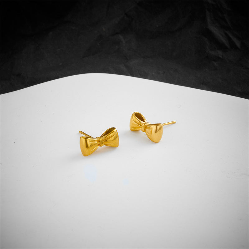 The Bow Is Simple and Small, Matching Titanium Steel Earrings