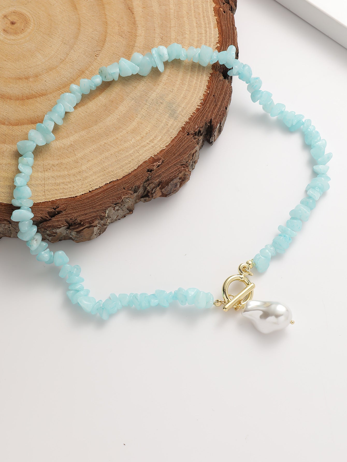 Light Blue Irregular Full Stones Link Necklace