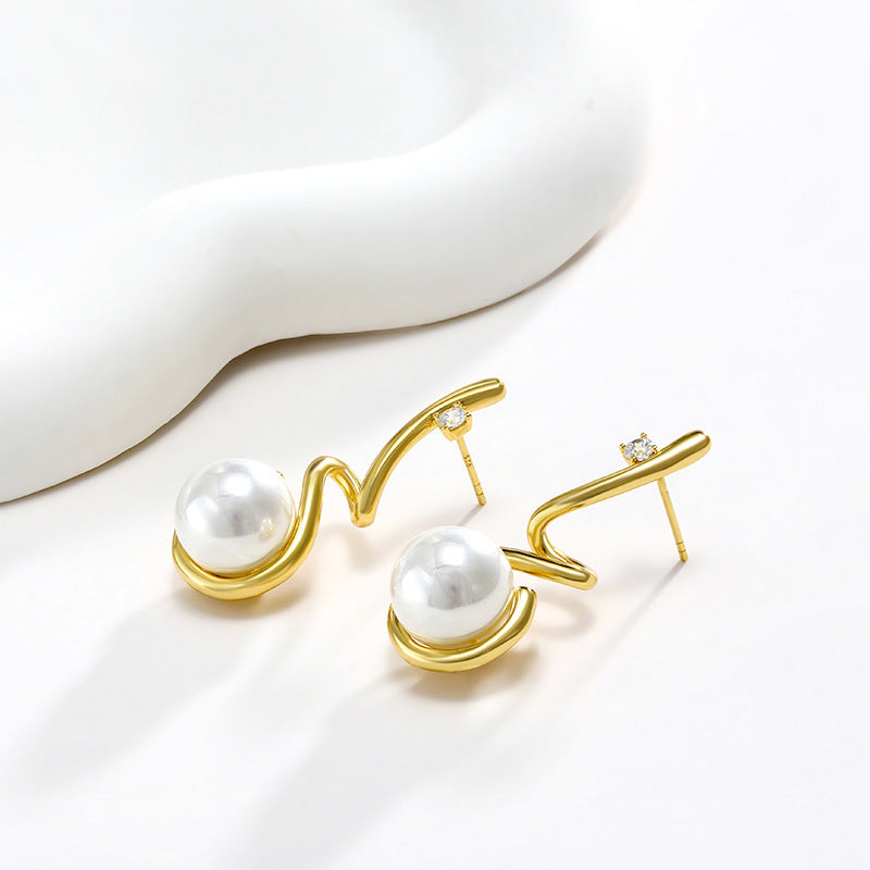 French Vintage Imitation Pearl and Shell Earrings for Women