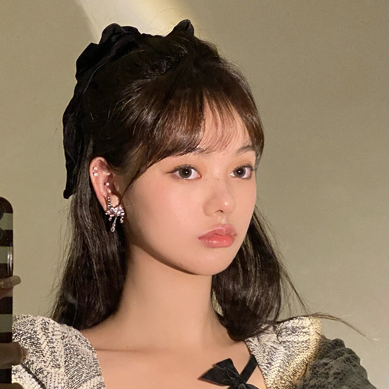 Liquefied Metal Square Zircon Earrings