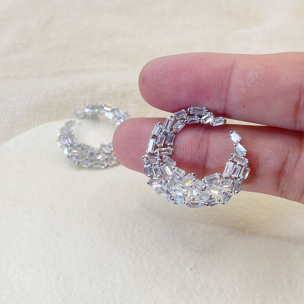 Sugar Shape Zircon Earrings