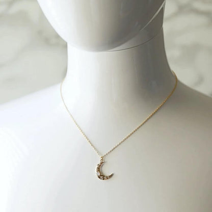 Golden Moon Opal Pendant Clavicle Necklace