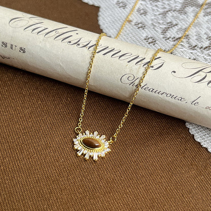 Vintage Court Tiger Eye Collarbone Necklace