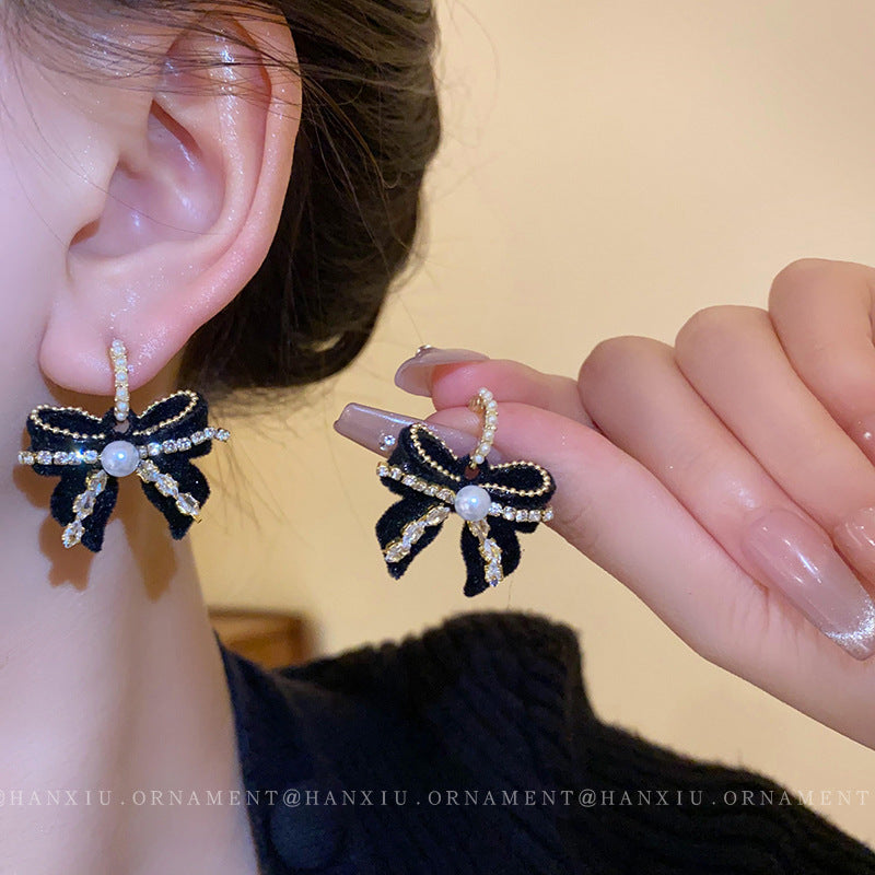 Silver Needle Zircon Bow Pearl Earrings