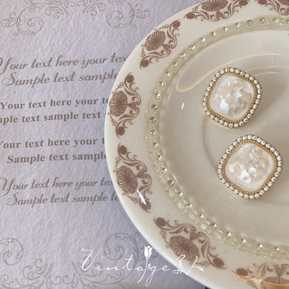 Vintage Exquisite Shell Square Earrings