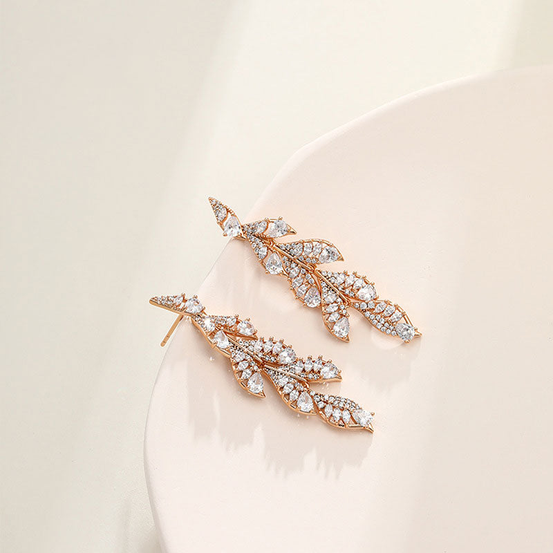 Retro Light Luxury Leaf-shaped Tassel Earrings