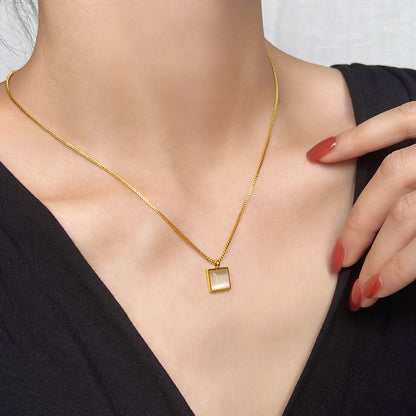 Square Brand Opal High-grade Exquisite Titanium Steel Necklace Does Not Fade
