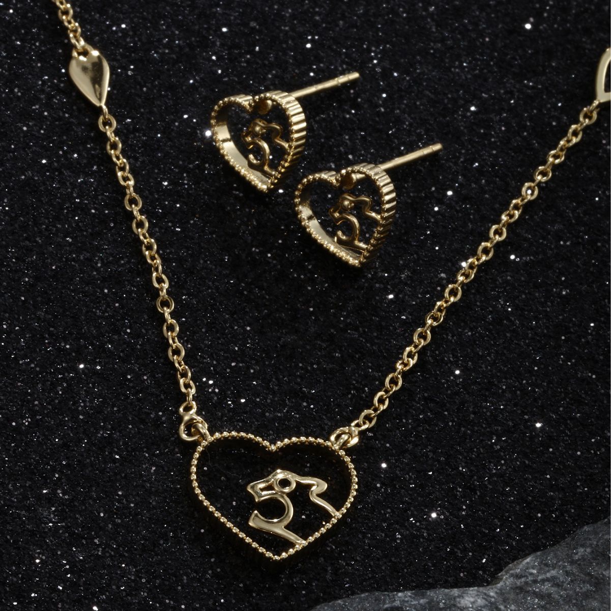 K Gold-plated Hollow Heart Leopard Earrings Necklace Set
