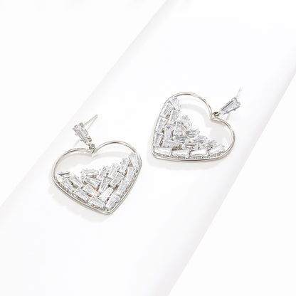 Micro Inlaid Zirconium Heart Earrings Women