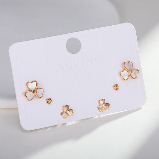 Fritillaria One Card Three Pairs of Earrings Cute Simple Clover