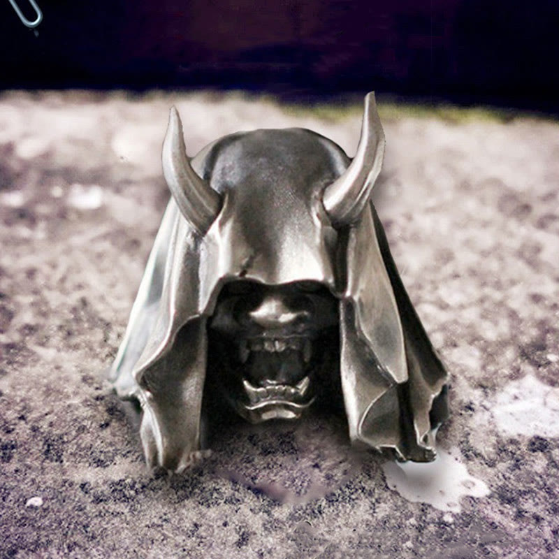 Vintage Cape Skull Death Necklace