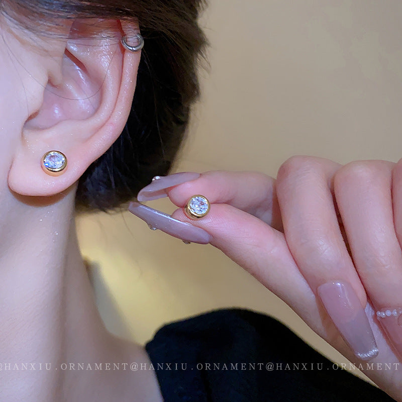 Electroplated Silver Needle Zircon Round Earrings