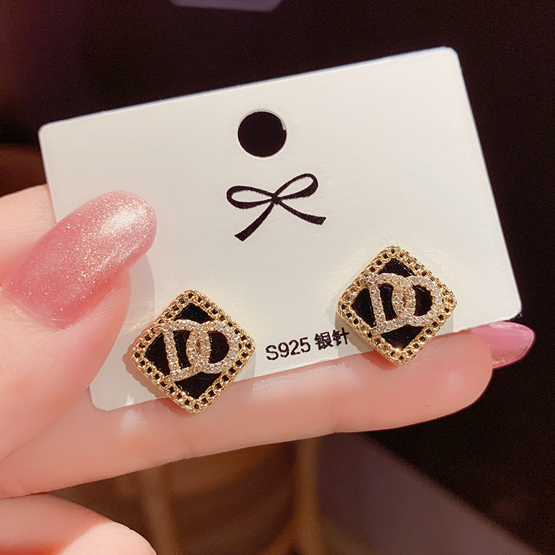 High Touch Simple D Letter 925 Silver Needle Earrings