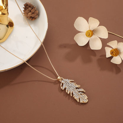 Stylish Personality Feather Full Diamond Alloy Necklace