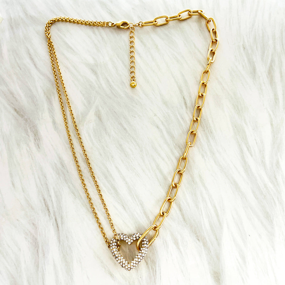 Three-dimensional Love Zircon Necklace