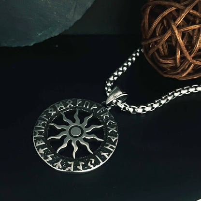 Sun Wheel Flower Vintage Necklace