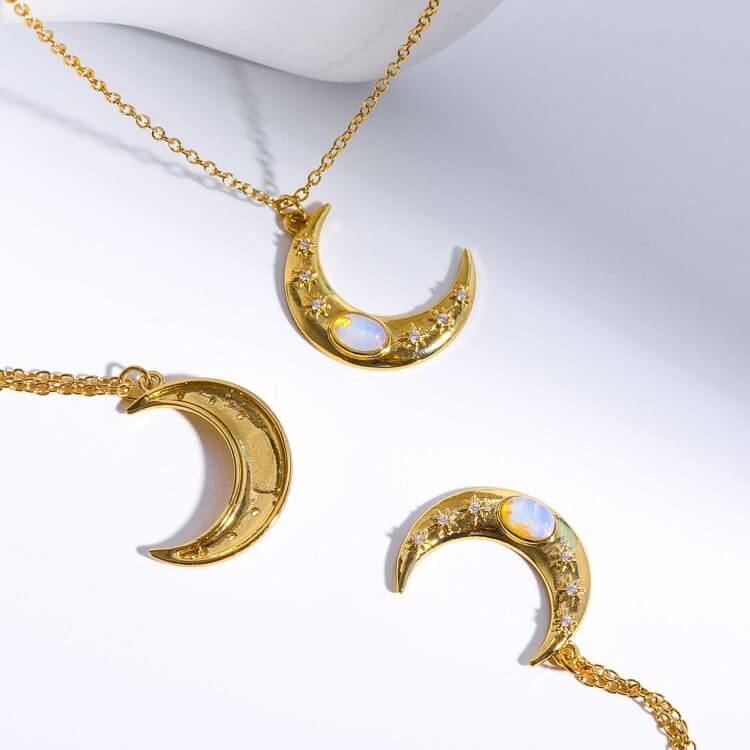 Golden Moon Opal Pendant Clavicle Necklace