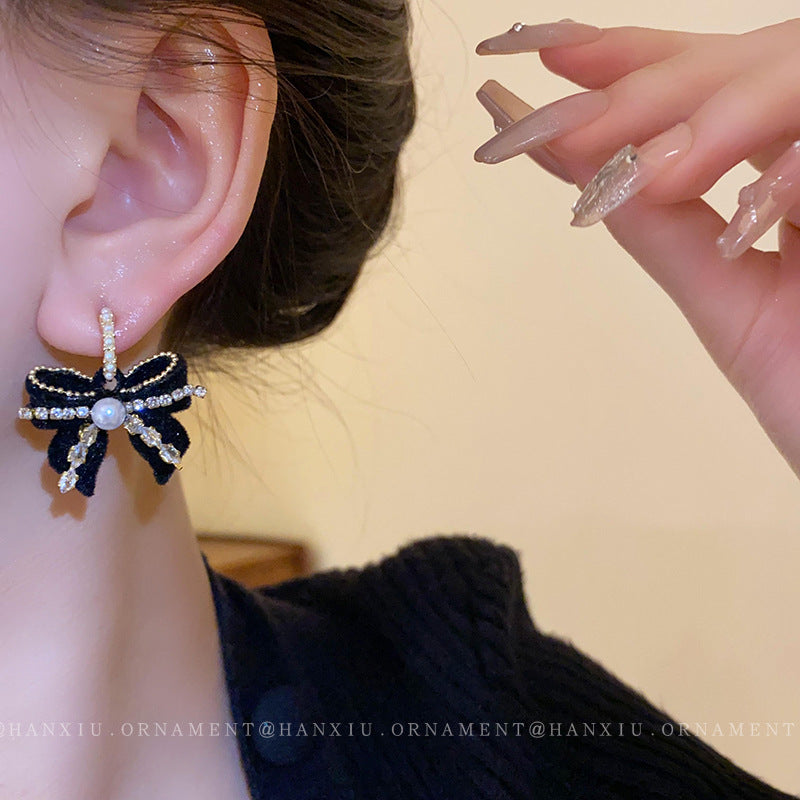 Silver Needle Zircon Bow Pearl Earrings