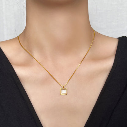 Square Brand Opal High-grade Exquisite Titanium Steel Necklace Does Not Fade