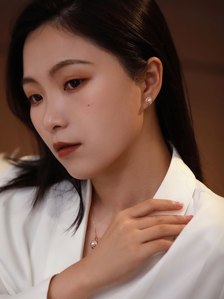 Retro Niche Fashion Accessorize Stud Earrings