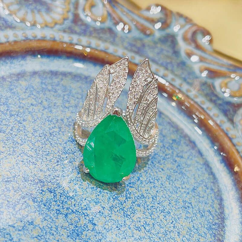 New Retro Simulation Emerald Open Ring Creative Angel Wings Colorful Treasure Ring