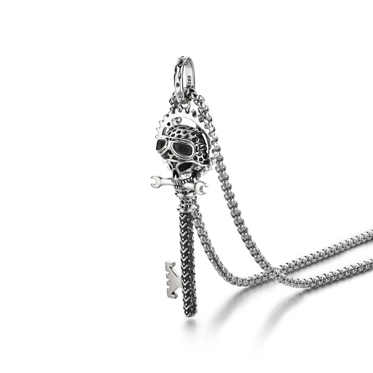Sterling Silver Vintage Skull Key Pendants Necklace