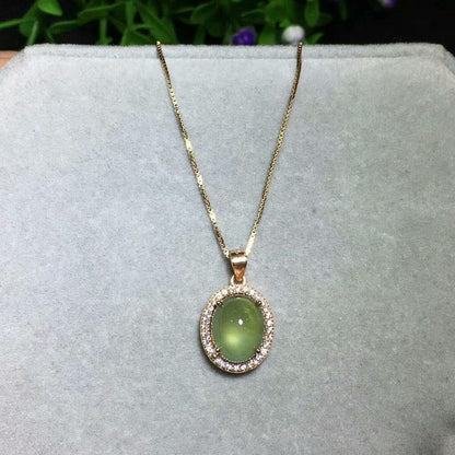 Short Prehnite Necklace