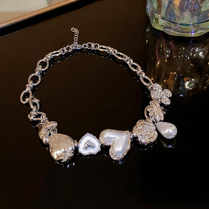 Love Flower Pearl Necklace