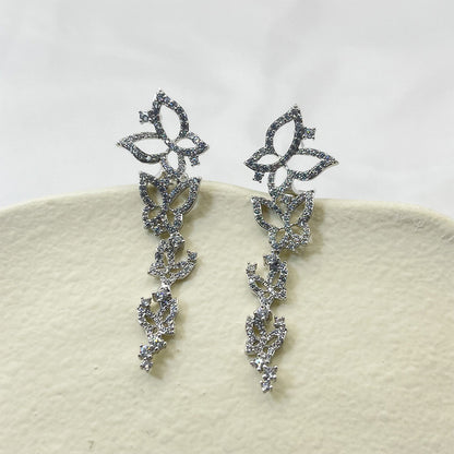 Irregular Butterfly Zircon Earrings