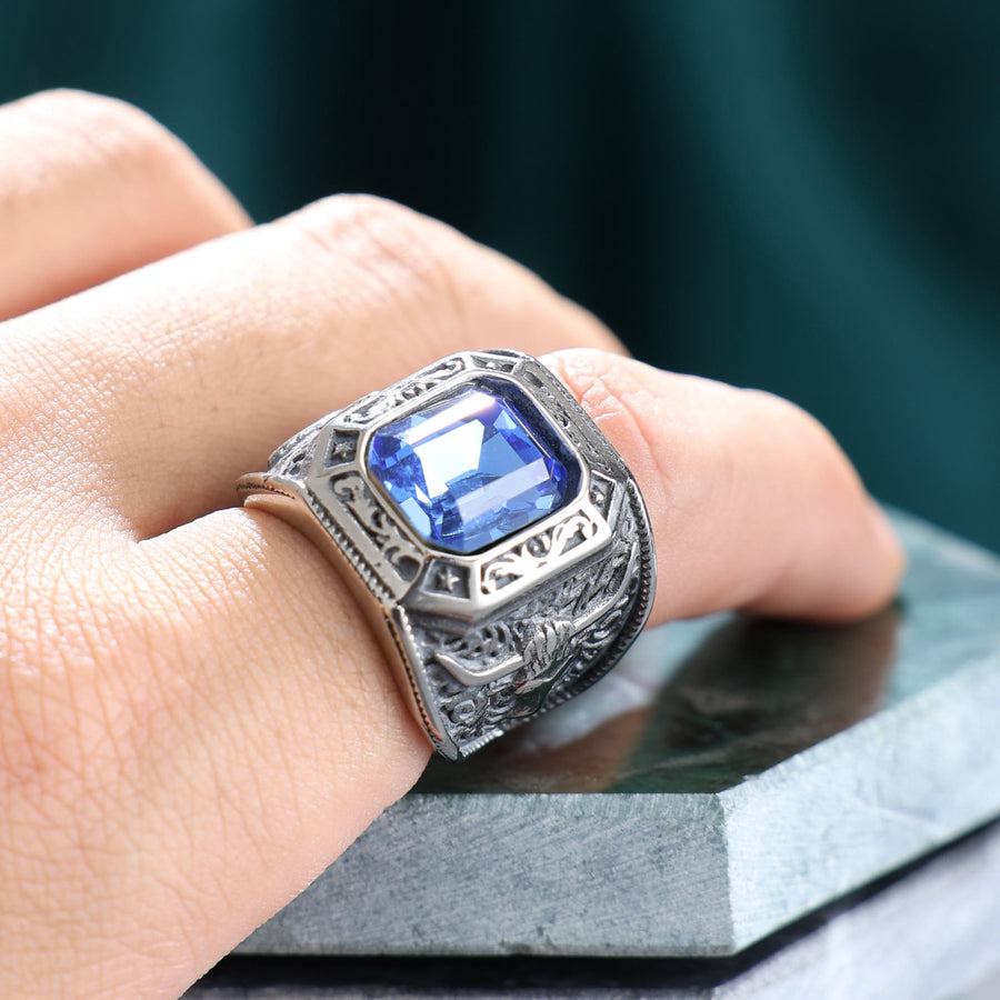 Vintage Bull Head Gem Titanium Steel Ring
